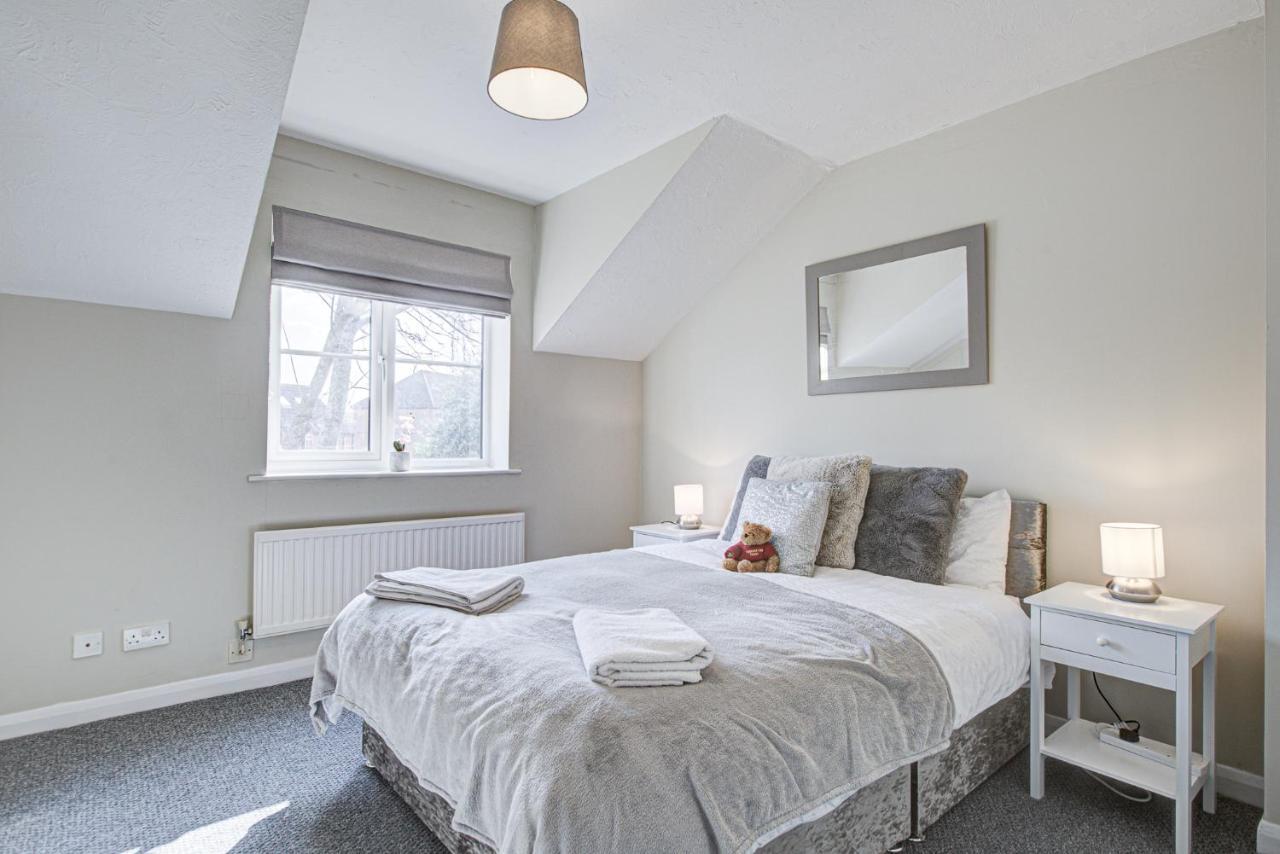 Вілла Windsor Burnham Ascot Haven Sleeps 4 Слау Екстер'єр фото