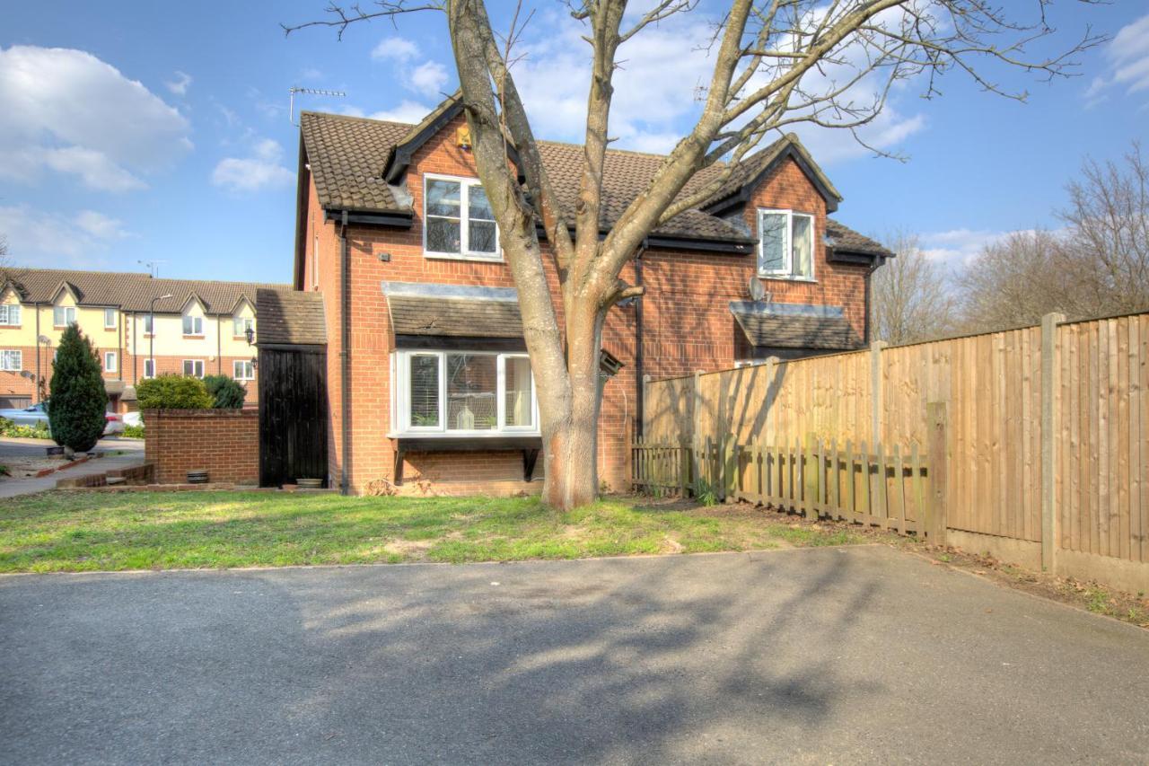Вілла Windsor Burnham Ascot Haven Sleeps 4 Слау Екстер'єр фото
