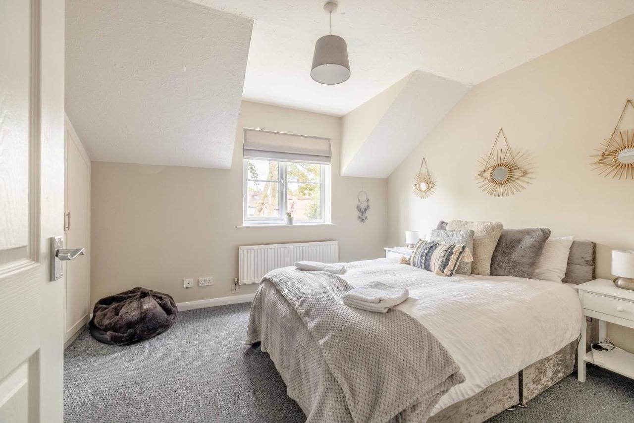 Вілла Windsor Burnham Ascot Haven Sleeps 4 Слау Екстер'єр фото