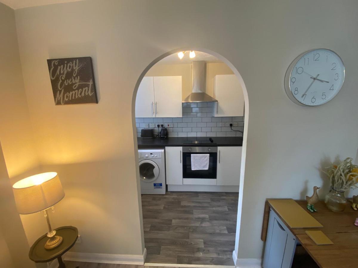 Вілла Windsor Burnham Ascot Haven Sleeps 4 Слау Екстер'єр фото